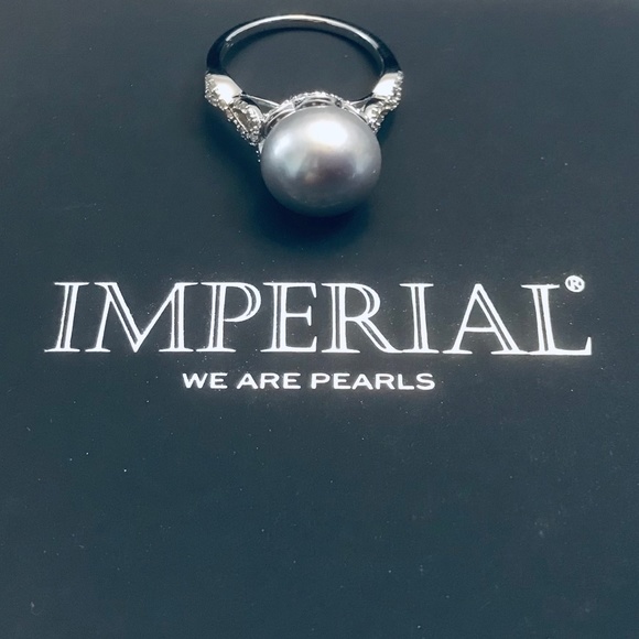 Genuine Cultured Grey Pearl & Zircon Princess Ring - Picture 11 of 11